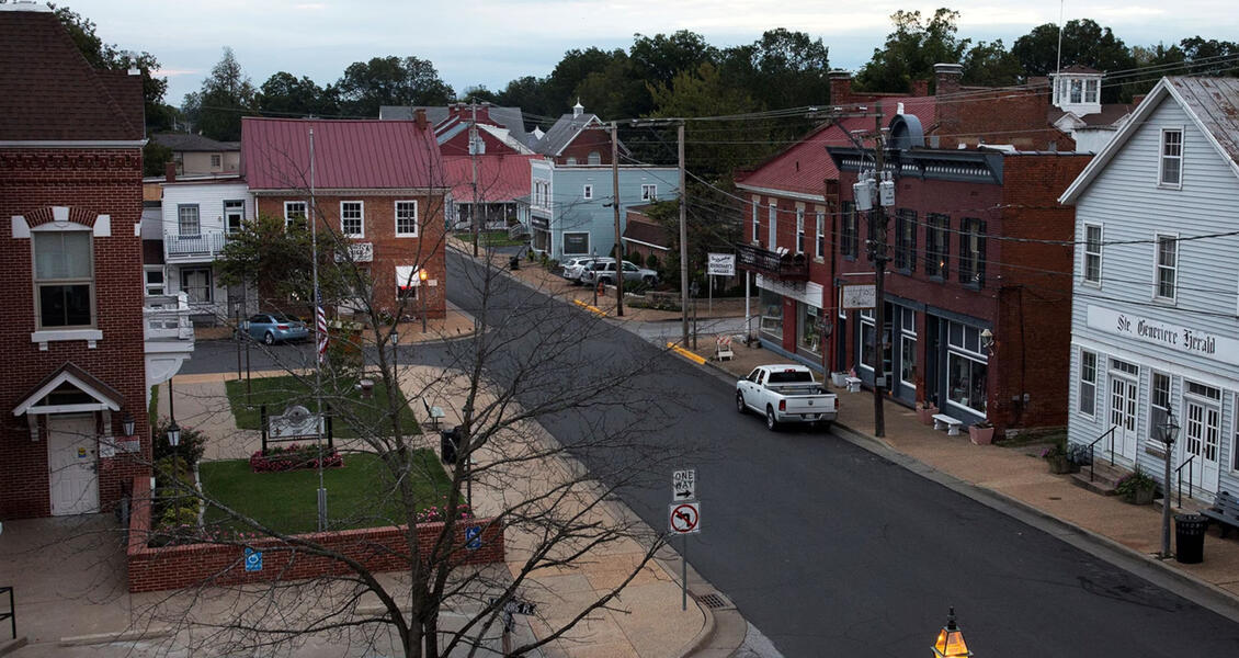 "Homes near downtown Ste Genevieve Missouri"